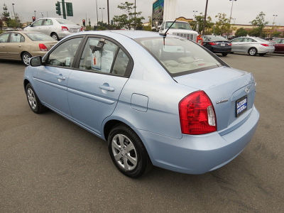 2011 Hyundai Accent GLS