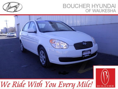 2011 Hyundai Accent  GLS