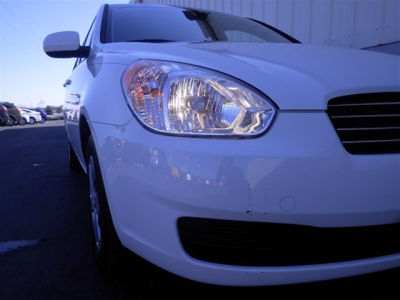 2011 Hyundai Accent GLS