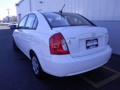 2011 Hyundai Accent GLS
