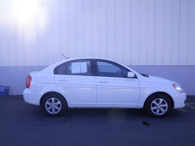 2011 Hyundai Accent GLS