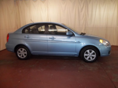 2010 Hyundai Accent GLS