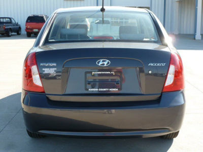 2011 Hyundai Accent  GLS