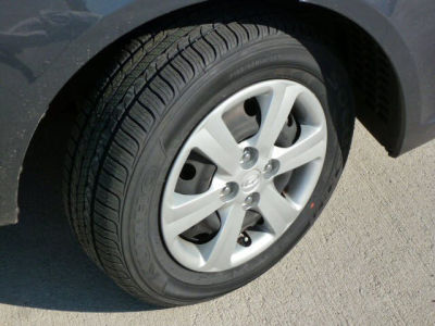 2011 Hyundai Accent  GLS