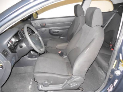 2011 Hyundai Accent  GL