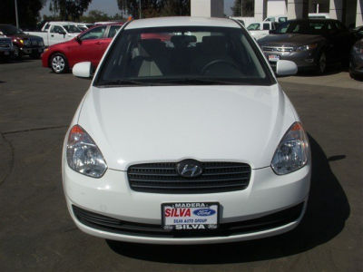 2011 Hyundai Accent  GLS