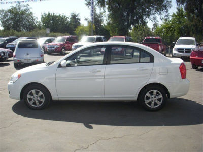 2011 Hyundai Accent  GLS