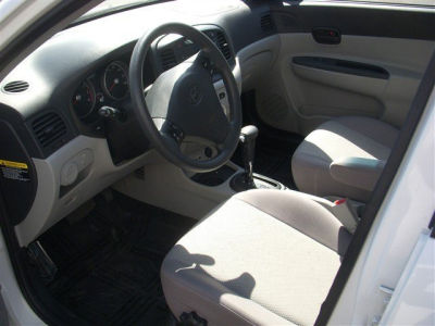 2011 Hyundai Accent  GLS