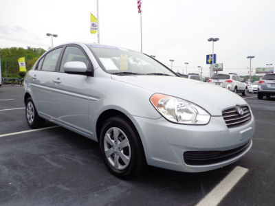 2011 Hyundai Accent GLS