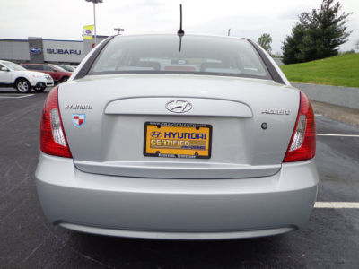 2011 Hyundai Accent GLS