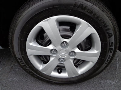 2011 Hyundai Accent GLS