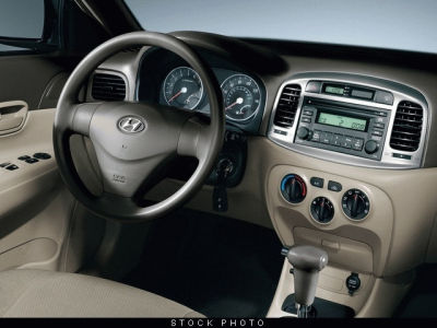 2010 Hyundai Accent  GLS