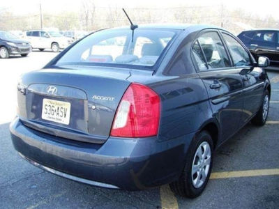 2011 Hyundai Accent GLS