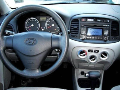 2011 Hyundai Accent GLS