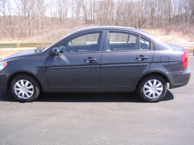 2011 Hyundai Accent GLS