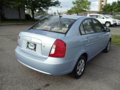2011 Hyundai Accent  GLS