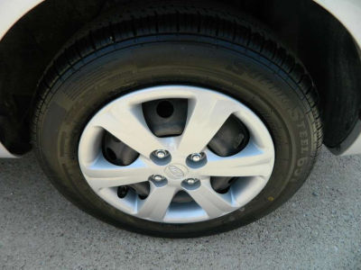2011 Hyundai Accent  GLS