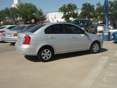 2011 Hyundai Accent GLS
