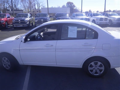 2011 Hyundai Accent  GLS