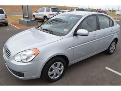 2011 Hyundai Accent GLS