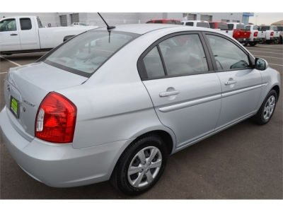 2011 Hyundai Accent GLS