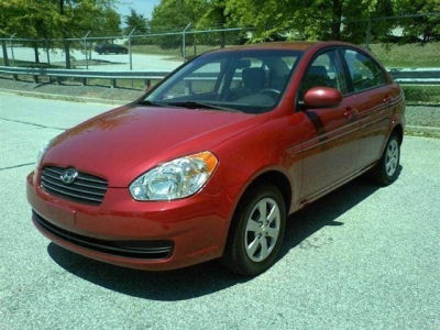 2011 Hyundai Accent  GLS