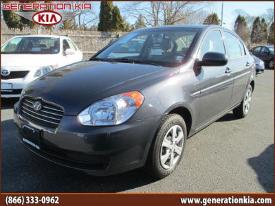 2011 Hyundai Accent GLS