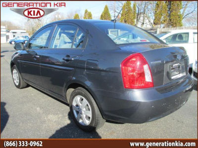 2011 Hyundai Accent  GLS