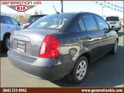 2011 Hyundai Accent  GLS