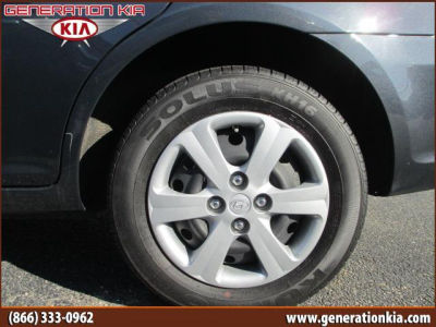 2011 Hyundai Accent  GLS