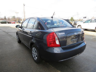 2011 Hyundai Accent  GLS