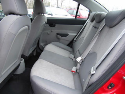 2011 Hyundai Accent  GLS
