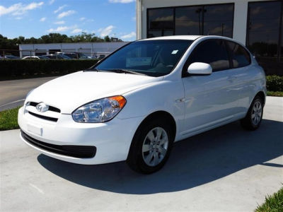 2011 Hyundai Accent  GS