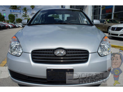 2010 Hyundai Accent  GLS