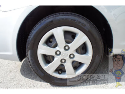 2010 Hyundai Accent  GLS