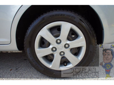 2010 Hyundai Accent  GLS