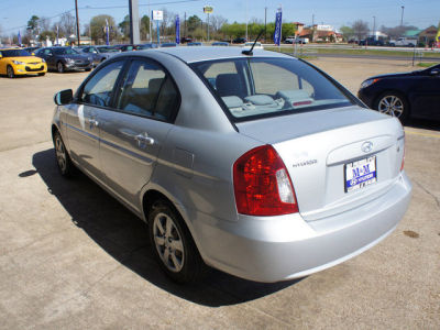 2010 Hyundai Accent  GLS