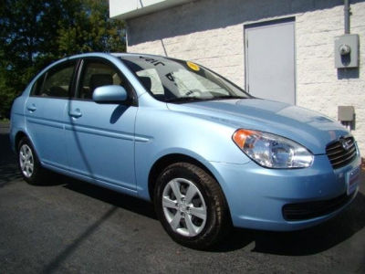 2011 Hyundai Accent  GLS