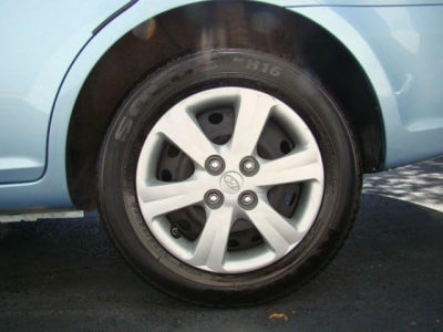 2011 Hyundai Accent  GLS