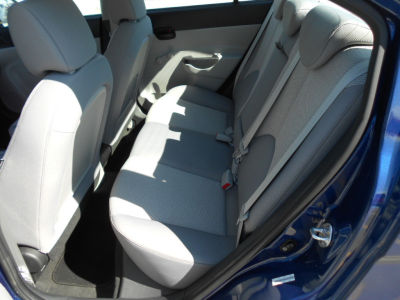 2011 Hyundai Accent  GLS