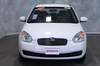 2011 Hyundai Accent  GLS