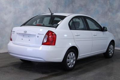 2011 Hyundai Accent  GLS