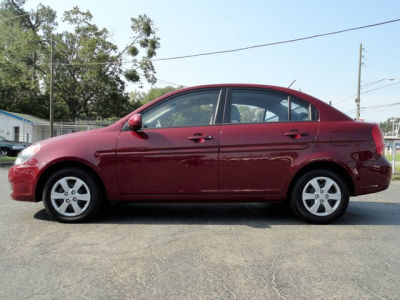 2010 Hyundai Accent  GLS