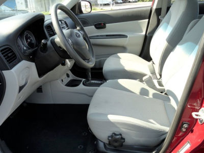 2010 Hyundai Accent  GLS