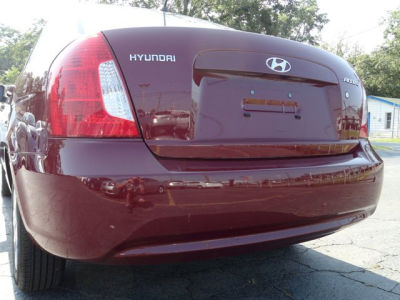 2010 Hyundai Accent  GLS