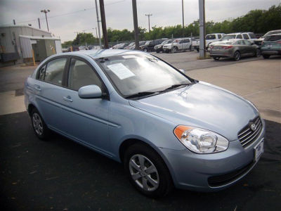 2011 Hyundai Accent  GLS