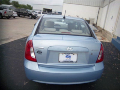2011 Hyundai Accent  GLS