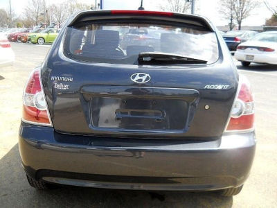 2011 Hyundai Accent  GS