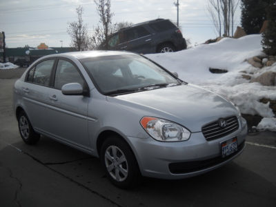 2010 Hyundai Accent  GLS