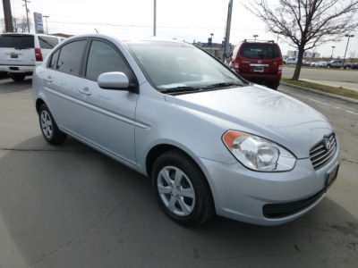 2010 Hyundai Accent  GLS